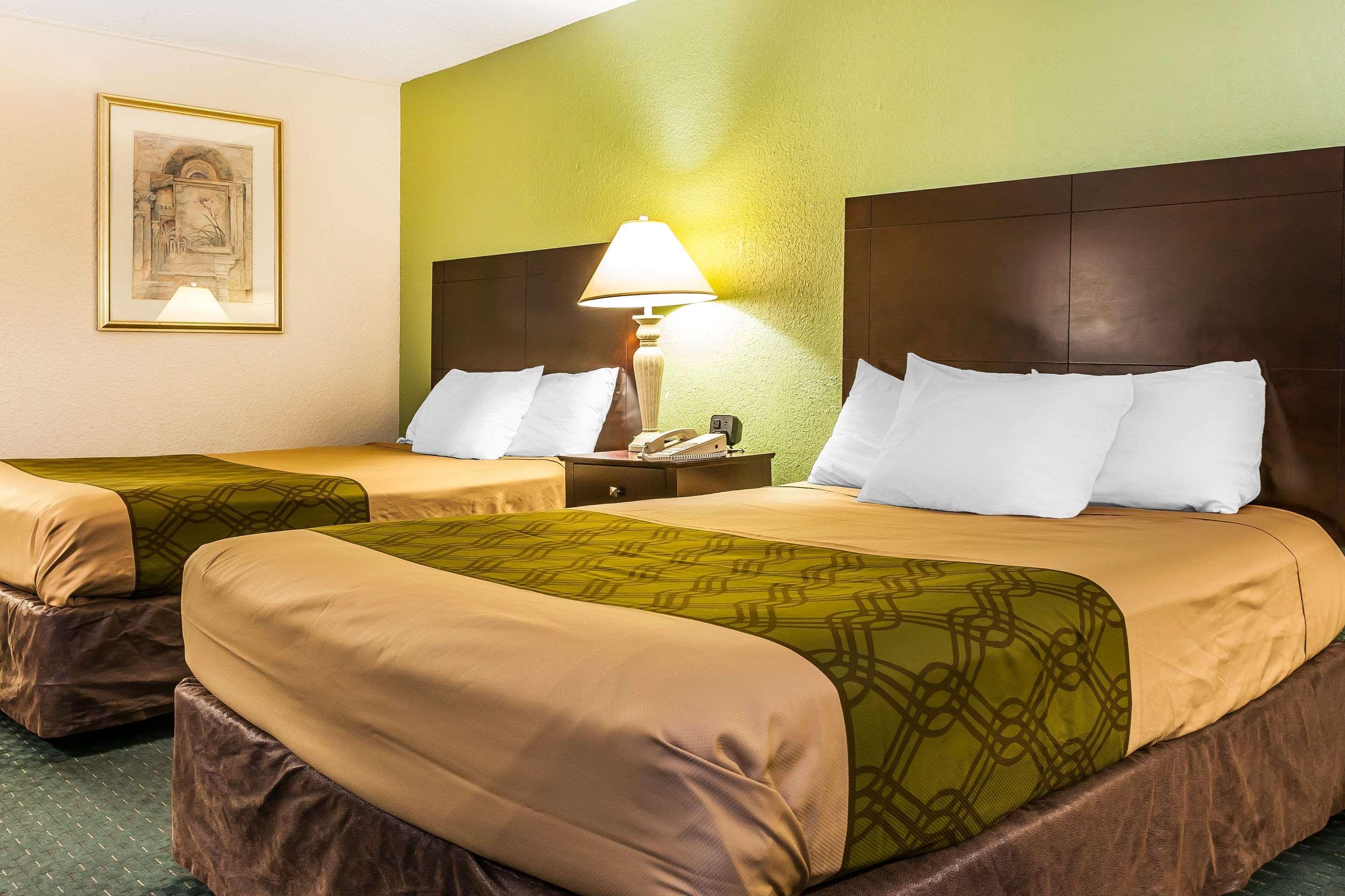 Econo Lodge Венсен Экстерьер фото